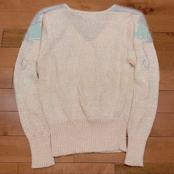 Vintage 80's Ginenne Soft Blend Pastel V-neck Sweater Size M - Picture 2 of 6